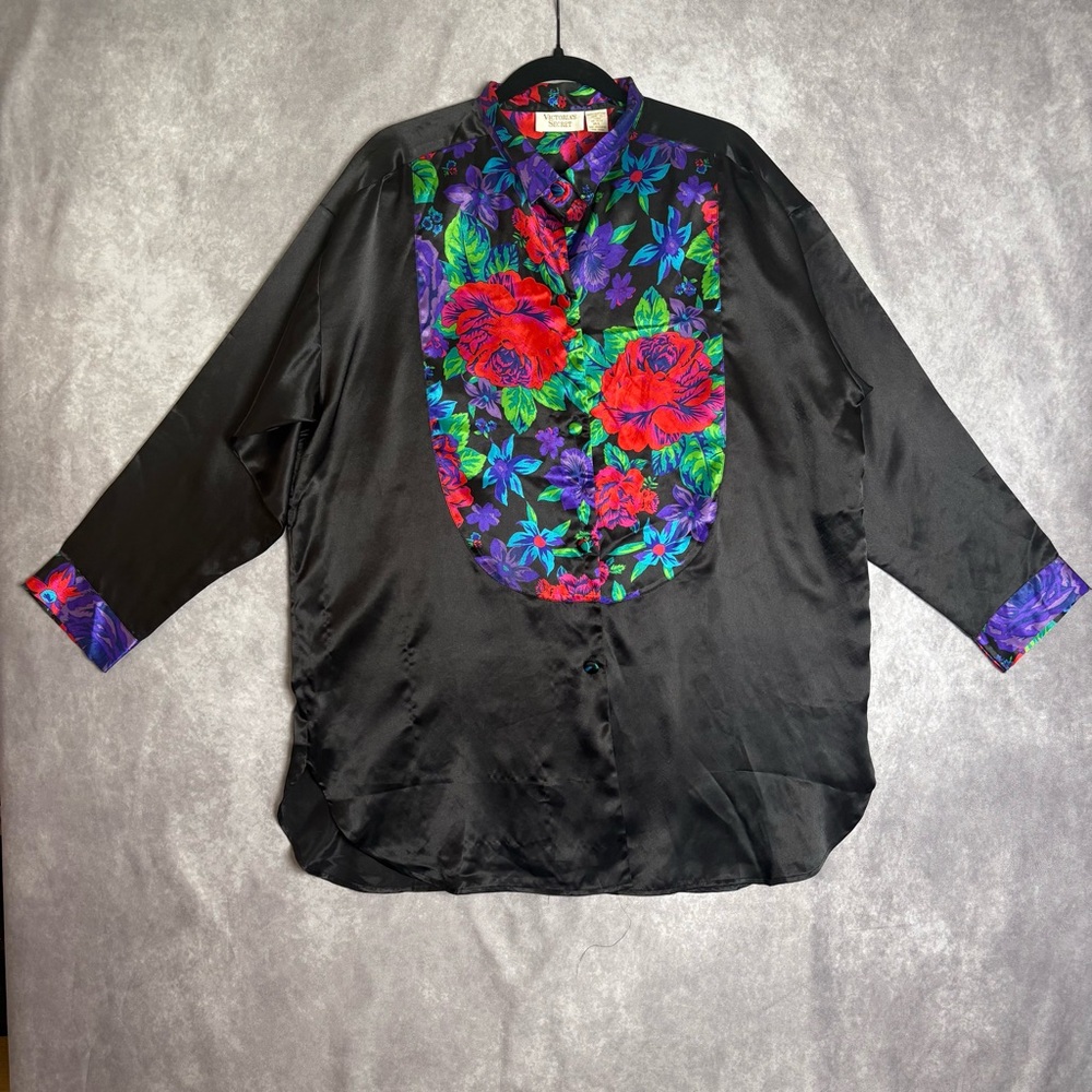 Vintage 90’s Victoria's Secret Gold Label Black Floral Button Up Pajama Top